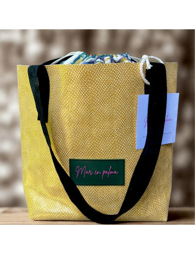SHOPPER ESTELLE